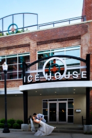 Weddings at the Ice House in Louisville 1190