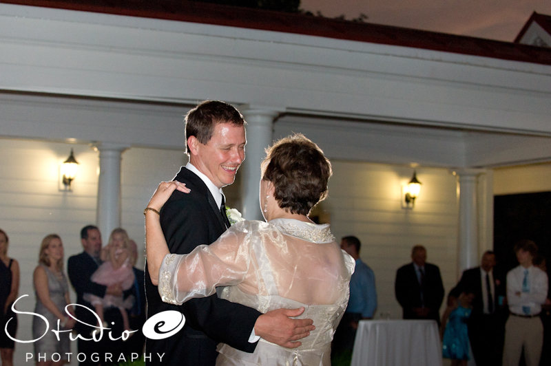 My Old Kentucky Home wedding fashion