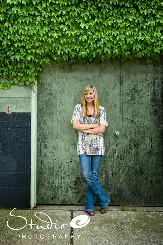 Louisville High School Senior Portrait Photographers Kentucky